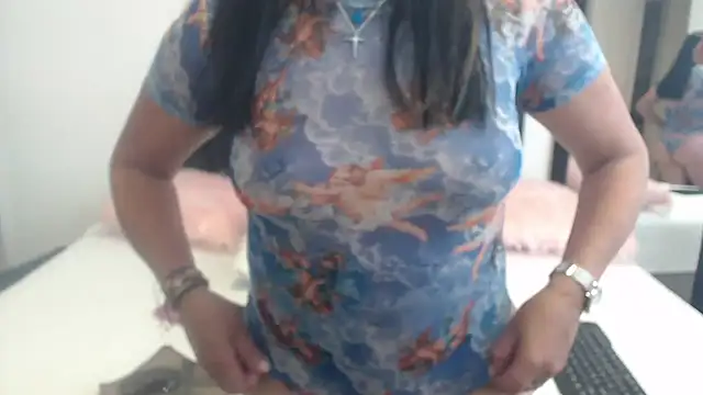 Snapshot of katiehotx chatting on 30, 9, 2025 katiehotx online show from 30, 9, 2025