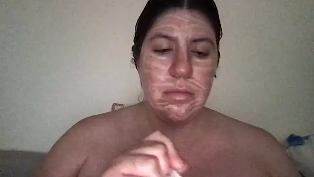 Snapshot of HYPHYtype chatting on 18, 7, 2026 HYPHYtype online show from 18, 7, 2026