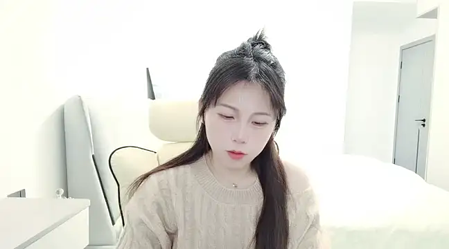 Sunset glow online show from 15, 1, 2025