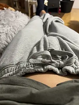 petuletra online show from 28, 1, 2025