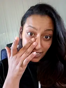 Snapshot of Nikkierosee chatting on 16, 12, 2024 Nikkierosee online show from 16, 12, 2024