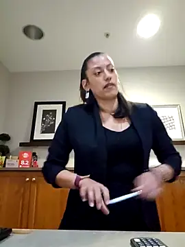 Snapshot of Nikkierosee chatting on 13, 2, 2025 Nikkierosee online show from 13, 2, 2025