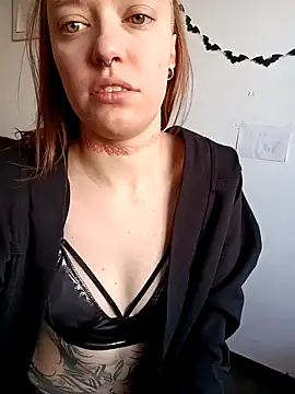 Aelita bb online show from 5, 2, 2025