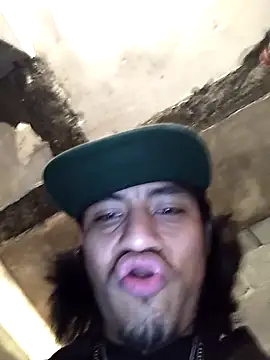 AlexAlejandro13 online show from 23, 12, 2025