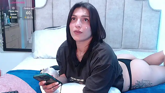 Snapshot of EricaVanderhill chatting on 15, 3, 2025 EricaVanderhill online show from 15, 3, 2025