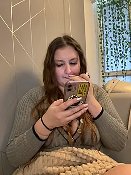 Snapshot of CandyShoopp chatting on 10, 1, 2025 CandyShoopp online show from 10, 1, 2025