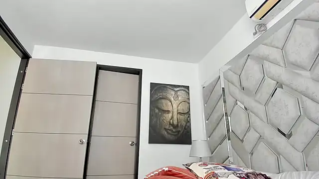 alexandra fire69x online show from 14, 5, 2026