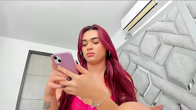alexandra fire69x online show from 27, 5, 2026