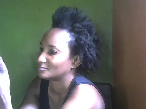 Snapshot of Athena_2019 chatting on 18, 12, 2025 Athena 2019 online show from 18, 12, 2025