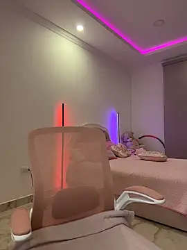 Sensualtease online show from 19, 3, 2026