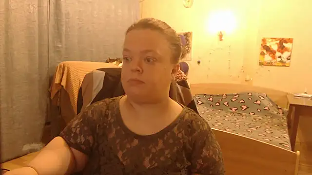 Janiffer MiMi online show from 10, 1, 2025