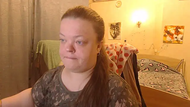 Janiffer MiMi online show from 8, 2, 2025