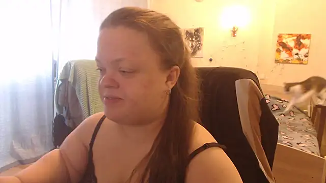 Janiffer MiMi online show from 14, 2, 2025