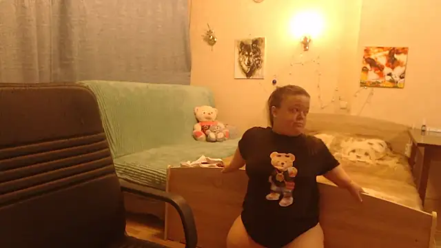 Janiffer MiMi online show from 22, 2, 2025