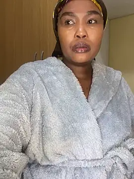 BADFATASS85 online show from 21, 6, 2026