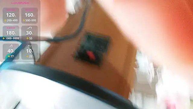 Snapshot of MissValday chatting on 26, 2, 2025 MissValday online show from 26, 2, 2025