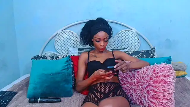 AvaOcean online show from 9, 4, 2026