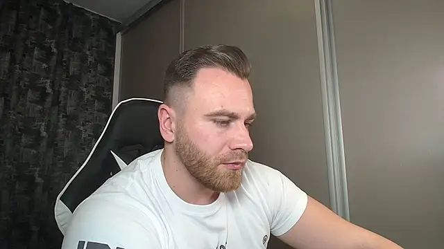 Thori92 online show from 25, 2, 2025