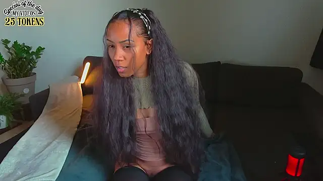 Therainqueen online show from 2, 10, 2025