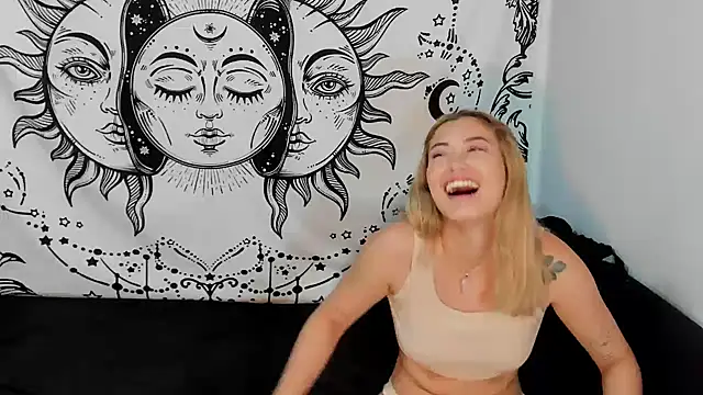 Snapshot of Abby_Scott01 chatting on 23, 3, 2025 Abby Scott01 online show from 23, 3, 2025