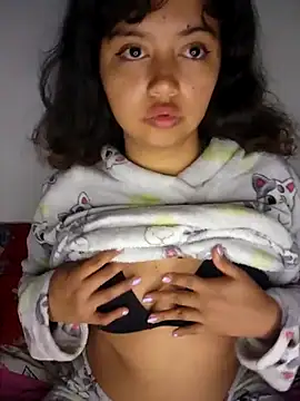 Peach Girll online show from 22, 2, 2025