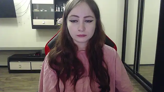 Snapshot of Laralianna chatting on 22, 2, 2025 Laralianna online show from 22, 2, 2025