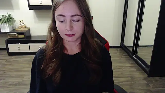 Snapshot of Laralianna chatting on 20, 9, 2025 Laralianna online show from 20, 9, 2025