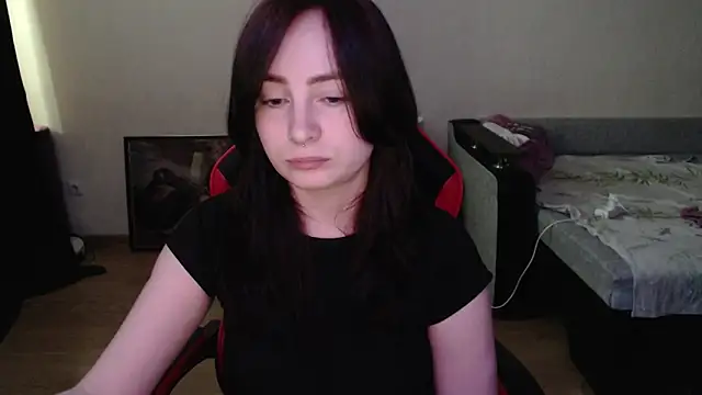 Laralianna online show from 23, 4, 2026