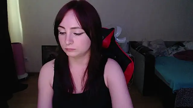 Laralianna online show from 6, 7, 2026