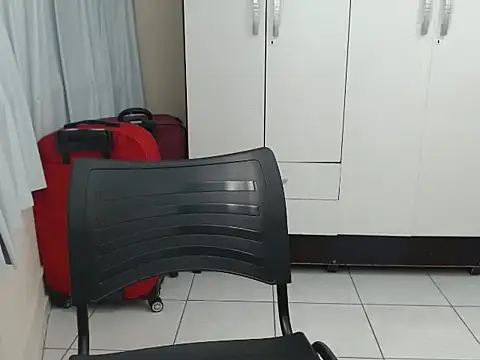 vaholiver online show from 12, 2, 2026