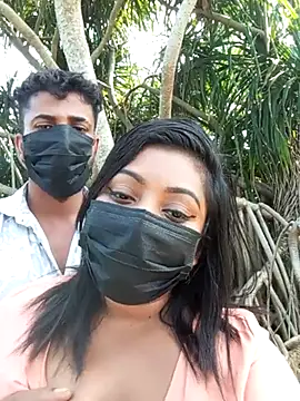 Snapshot of _Cute_ariana_ chatting on 22, 2, 2025 Cute ariana online show from 22, 2, 2025