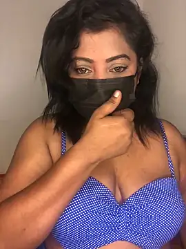 Snapshot of _Cute_ariana_ chatting on 22, 9, 2025 Cute ariana online show from 22, 9, 2025