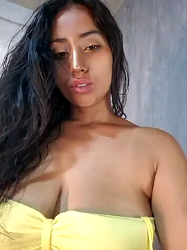 Valentinne z online show from 5, 2, 2025