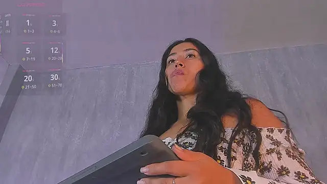 Valentinne z online show from 14, 9, 2025