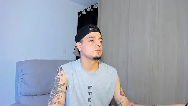 Snapshot of alejandro_calderon1 chatting on 19, 3, 2025 alejandro calderon1 online show from 19, 3, 2025