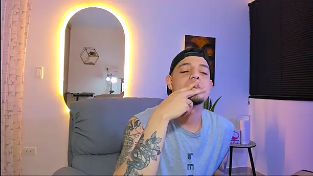 alejandro calderon1 online show from 7, 2, 2026