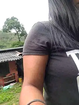 Hannah-grace online show from 18, 2, 2025