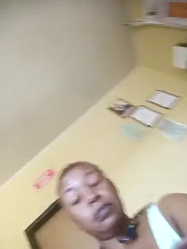 Candylious87 online show from 21, 4, 2026