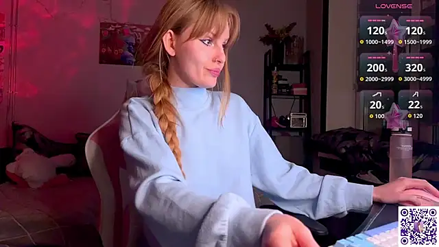 Chanel Gill online show from 10, 4, 2026