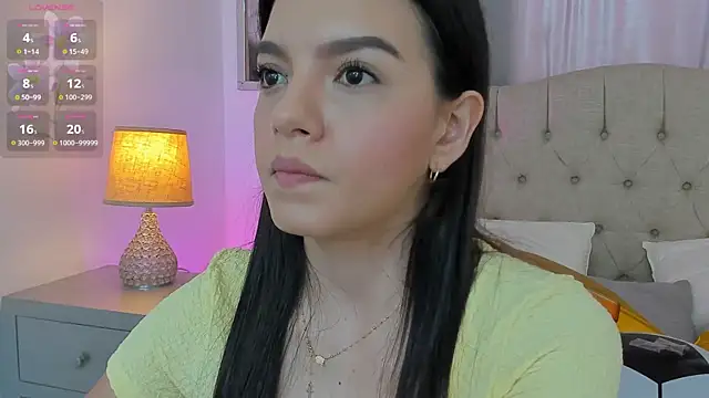 Snapshot of Beautyari_ chatting on 18, 7, 2026 Beautyari online show from 18, 7, 2026