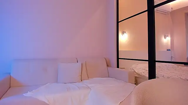 Snapshot of Lunaonekiss chatting on 6, 2, 2025 Lunaonekiss online show from 6, 2, 2025