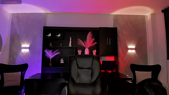 JennaOlsonX online show from 9, 10, 2025