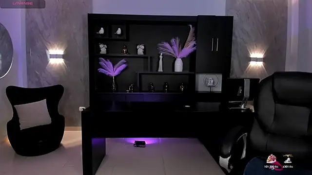 JennaOlsonX online show from 4, 12, 2025