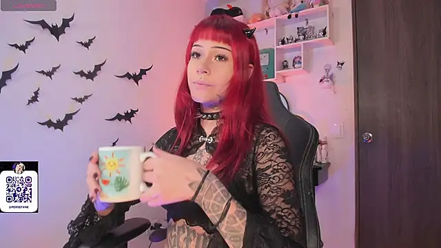 Snapshot of damnliciousss chatting on 24, 10, 2025 damnliciousss online show from 24, 10, 2025