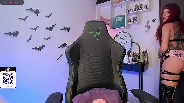 Snapshot of damnliciousss chatting on 29, 11, 2025 damnliciousss online show from 29, 11, 2025