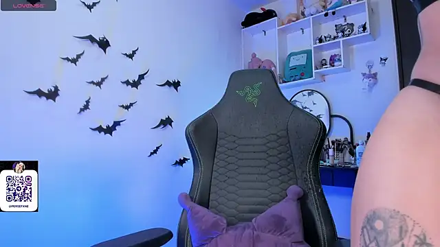 Snapshot of damnliciousss chatting on 1, 12, 2025 damnliciousss online show from 1, 12, 2025