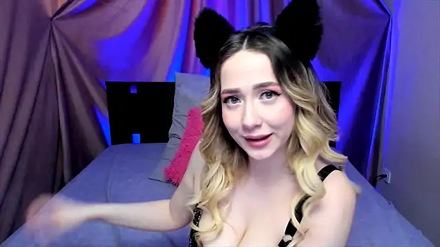 AriaSugar online show from 2, 2, 2025