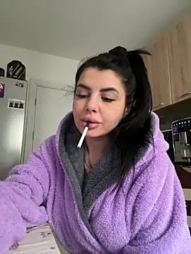 Snapshot of Scarlett-Dream chatting on 23, 1, 2025 Scarlett-Dream online show from 23, 1, 2025