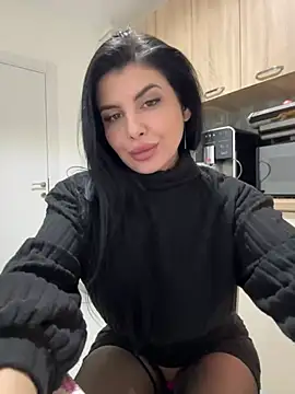 Snapshot of Scarlett-Dream chatting on 3, 2, 2025 Scarlett-Dream online show from 3, 2, 2025