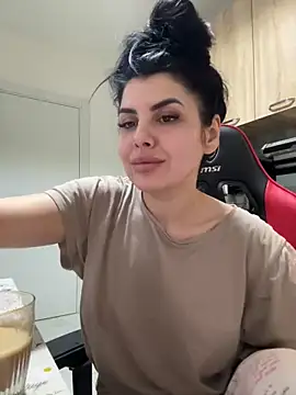 Snapshot of Scarlett-Dream chatting on 28, 2, 2025 Scarlett-Dream online show from 28, 2, 2025